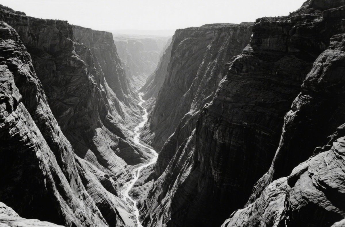 EithanMorrison's tweet image. &quot;The higher you go, the lighter your soul feels.&quot; ⛰️✨
#AlpineVibes #MountainTherapy