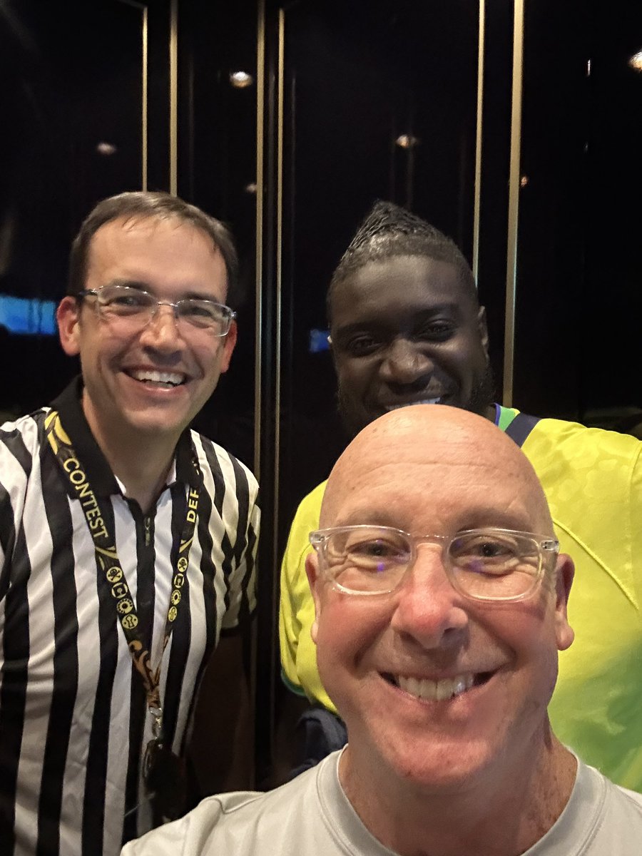 @ʞʎʎʎɥsɐʞnaH tweet media