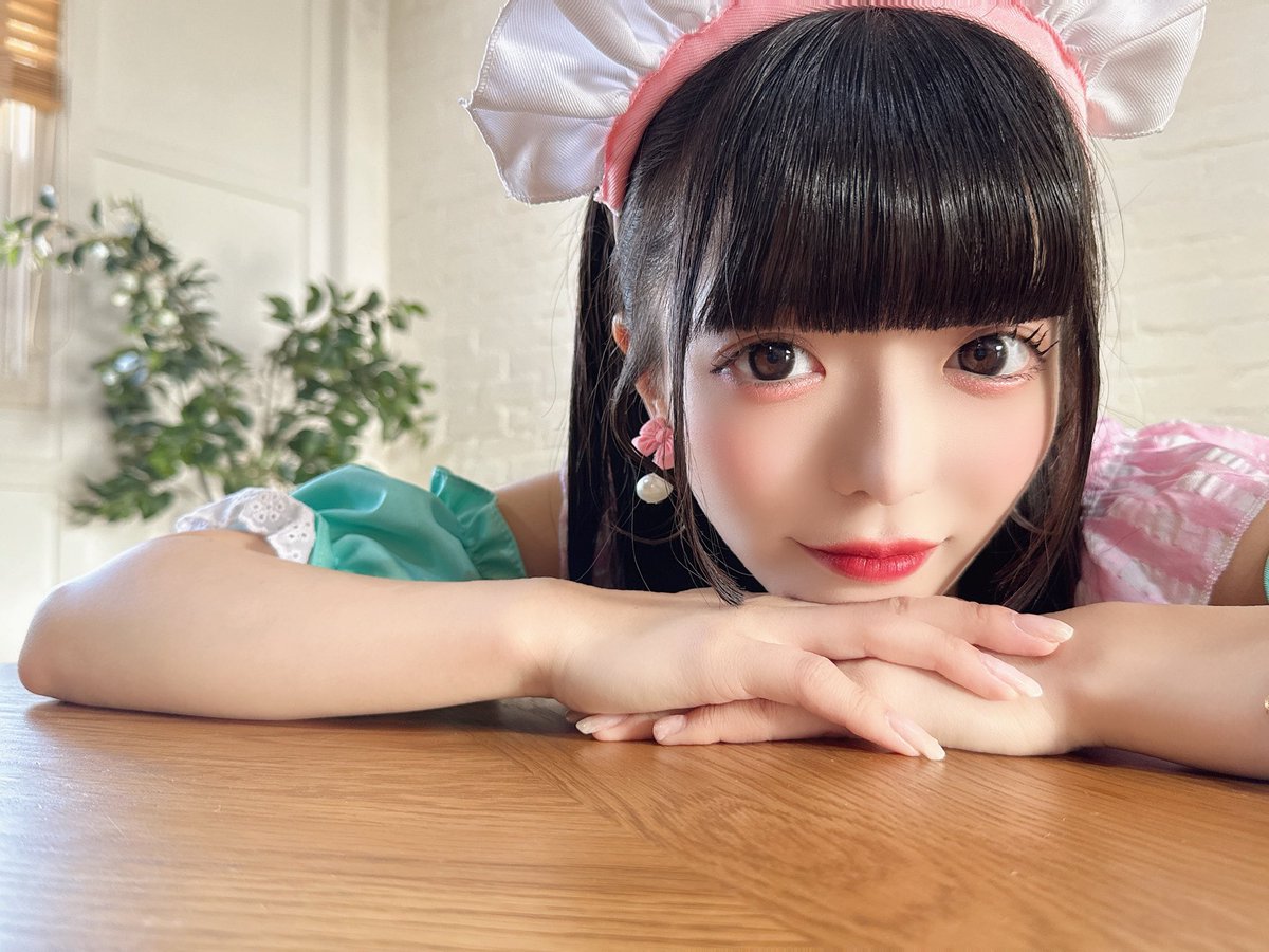 超スーパーレア♪コレクター様必見！お宝♪元アイドル♪生写真♪ おはみるく🍼☔️