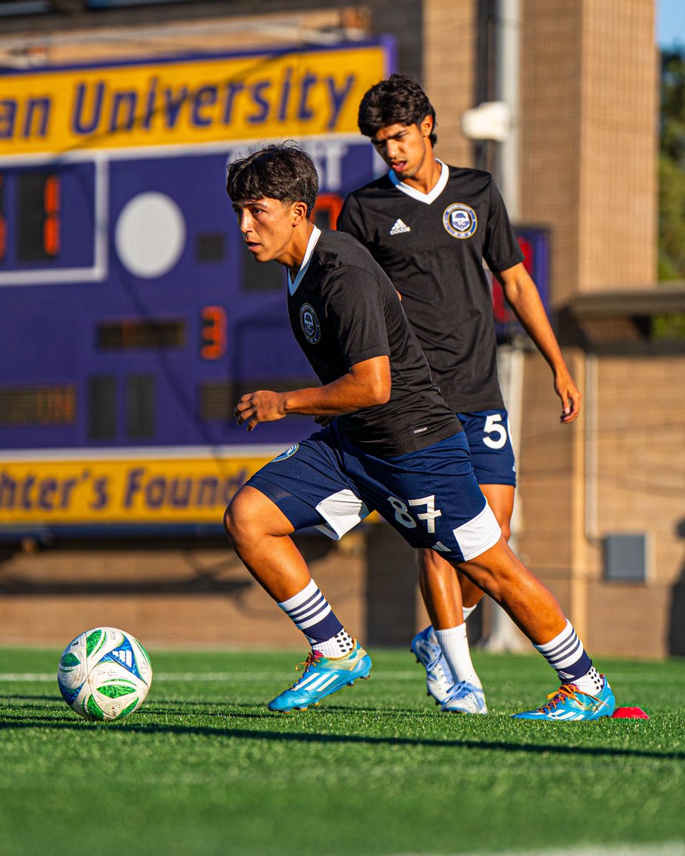 One team, one dream. Let’s go #VCFC! 🌍 #GameDayReady #siempreadelante #WeAreVCFC 

📸: @colbyhasacamera