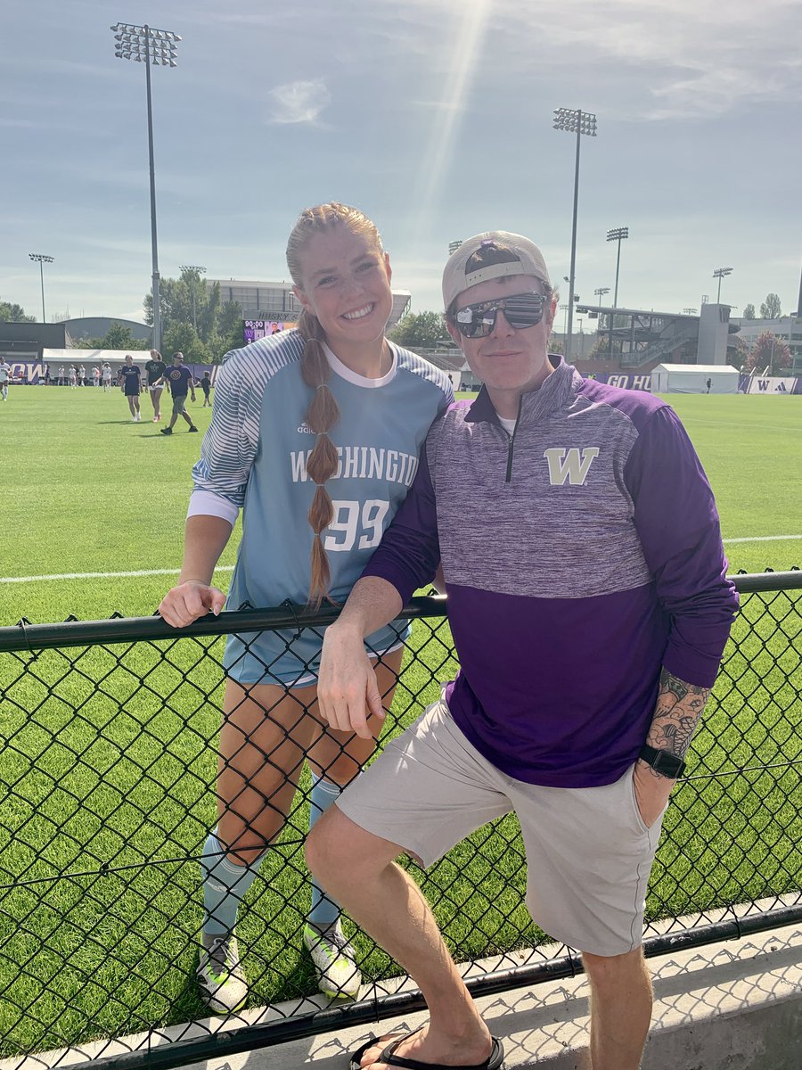 Loved seeing my girl <a href="/GKRory1/">Rory Murry</a> reppin’ her new colors today! Go <a href="/UW_WSoccer/">Washington Women's Soccer</a>! #99 <a href="/PrepSoccer/">Prep Soccer ⚽️</a> <a href="/TopDrawerSoccer/">TopDrawerSoccer</a> <a href="/ImYouthSoccer/">ECNL/GA/Recruiting/College Soccer</a> <a href="/ImCollegeSoccer/">College Soccer Truth ™</a> <a href="/UNITEDRAVENS/">ARHS Womens Soccer</a> <a href="/manley_tnt/">Jon Manley</a> <a href="/bigplaybenray/">Ben Ray</a> <a href="/JREskilson/">J.R. Eskilson</a> <a href="/UWAthletics/">Washington Athletics</a> <a href="/bigten/">Big Ten Conference</a>