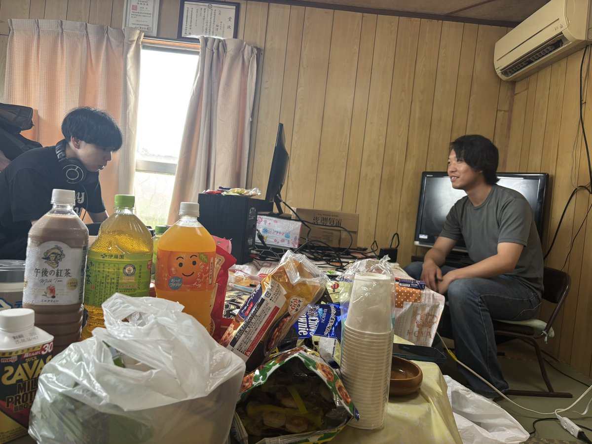 shandy5569's tweet photo. 今日はシンセREC！初のシンセ宅録の行方はいかに？！？！！ https://t.co/ZHRC4euMsV