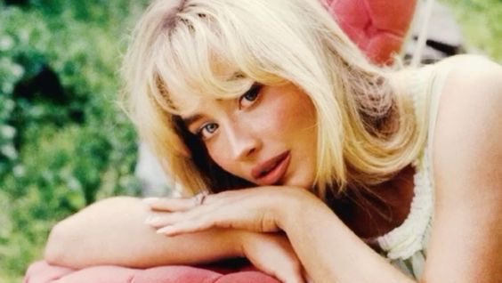 Sabrina. tweet media