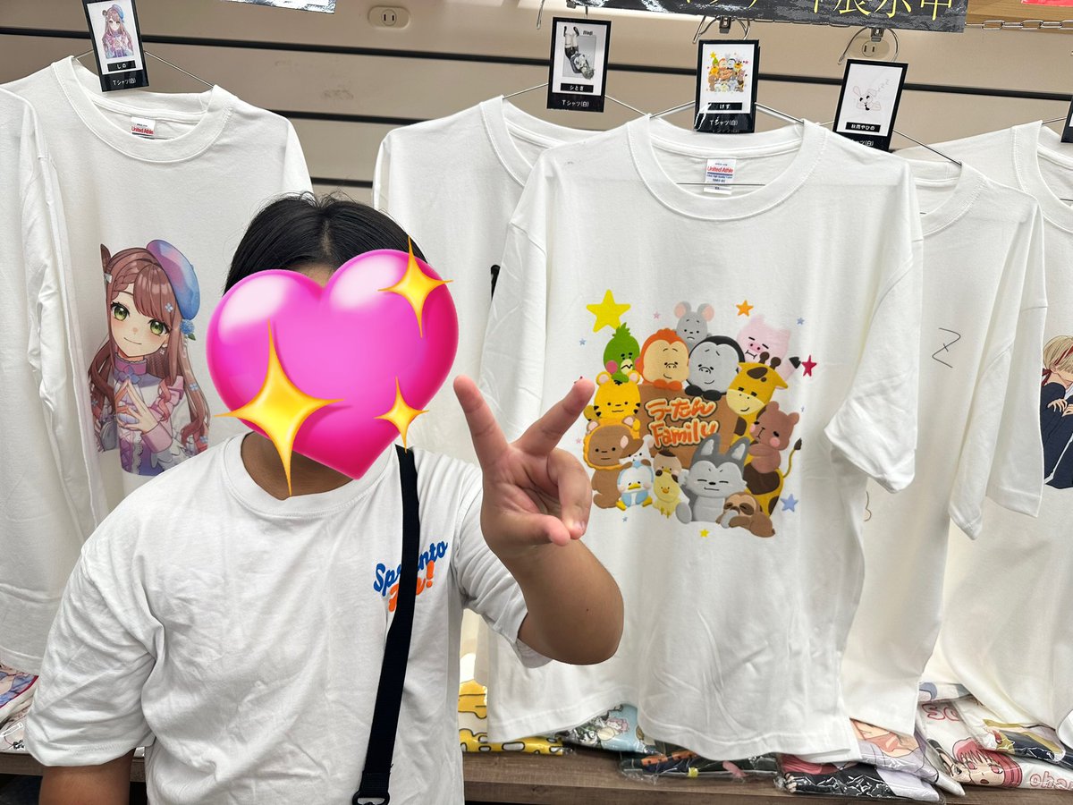oekaki_kesu's tweet photo. 見てきました!ランキング順に並べてくださっていて、みなさんの日々の投票🗳️のおかげで、素敵なところに飾っていただいておりました🧡✨
#ReColor2025 #JOYNET_official #池袋 https://t.co/7ImsS8MsEp