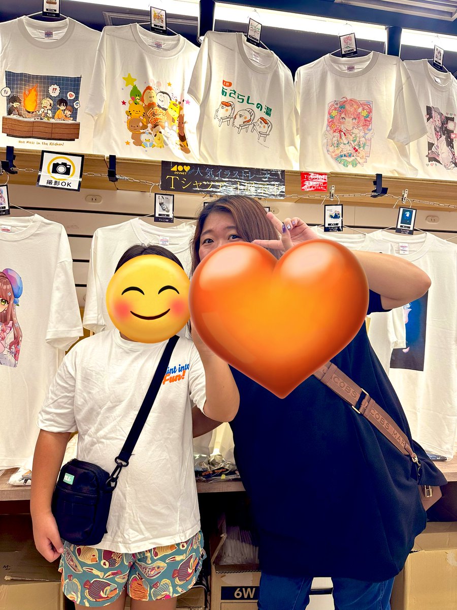 oekaki_kesu's tweet photo. 見てきました!ランキング順に並べてくださっていて、みなさんの日々の投票🗳️のおかげで、素敵なところに飾っていただいておりました🧡✨
#ReColor2025 #JOYNET_official #池袋 https://t.co/7ImsS8MsEp
