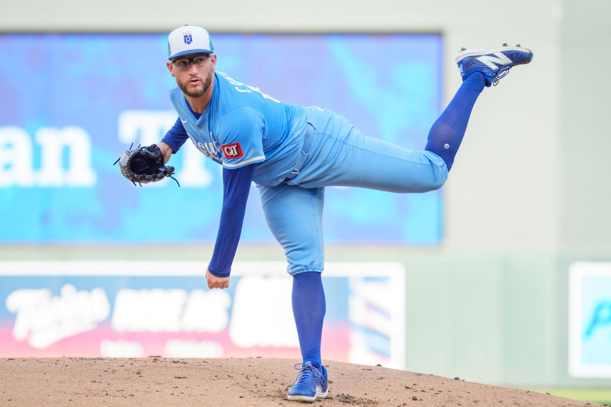 BMTNSports's tweet image. Royce Lewis stranded a runner in scoring position in all four of his plate appearances as the Twins were shut out by the Royals on Saturday.
Recap: si.com/mlb/twins/minn…