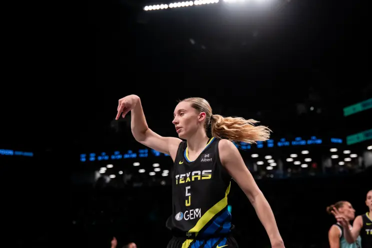 paige_report's tweet photo. List of WNBA Players out of 178 currently recording double-digit scoring games in all contests this season

- Paige Bueckers

That's the list. Again.
