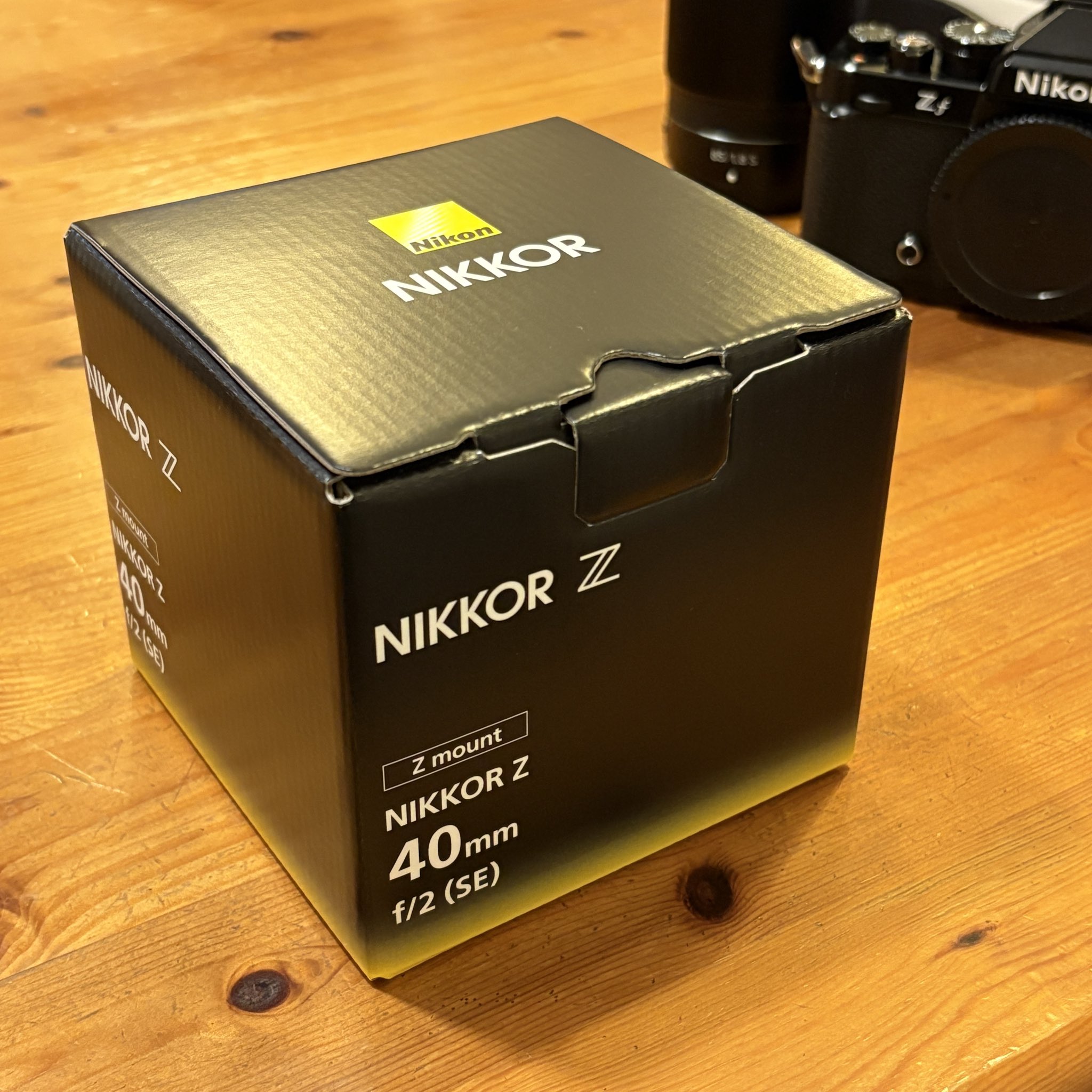Nikon Z 40mm f2 箱 フィルター付き Nikon Z 40mm f2 箱 フィルター付き