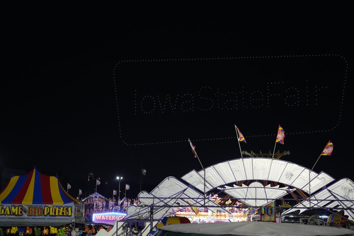 We've rescheduled tonight's drone show. Fireworks will continue as planned following the Grandstand performance.

#IowaStateFair #FairSweetFair