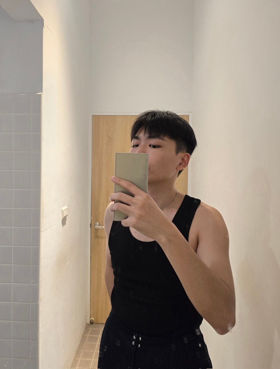 不清楚的臉照範例（我公審我自己