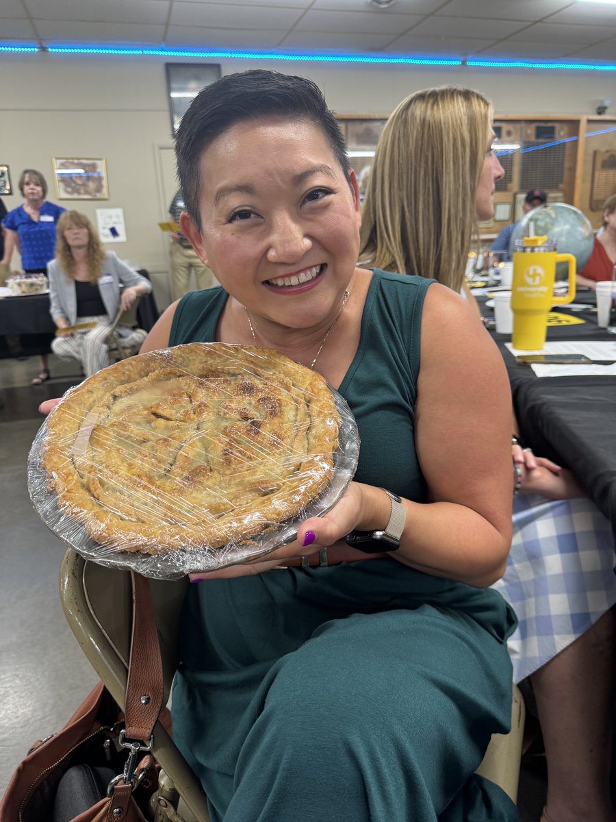 EmilyforKC's tweet photo. Lafayette County Dems know how to throw a tasty event!  The annual pie auction = fun bidding wars, inspiring speakers &amp; Dems from across counties.
I left with a green tomato pie… and yes, it was delicious. 
#MOLeg #LafayetteCountyDems #PieAuction https://t.co/D6LOCulgbV