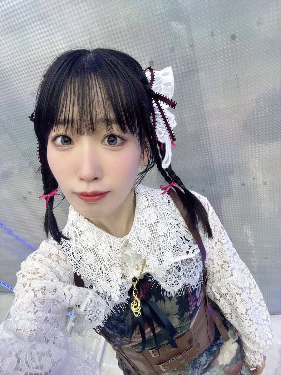 #人狼TLPT STEAM
お先にオフショット解禁です🤖⚙️

頭にてふてふがいます🦋
このてふてふのやうに軽やかに
人狼を殲滅してい…ければｲｲﾅ…👼🎼

一般販売はもう少し先ですが、
ニコニコchにて会員先行抽選も受付中だそうなので、ぜひそちらもご活用ください🥀