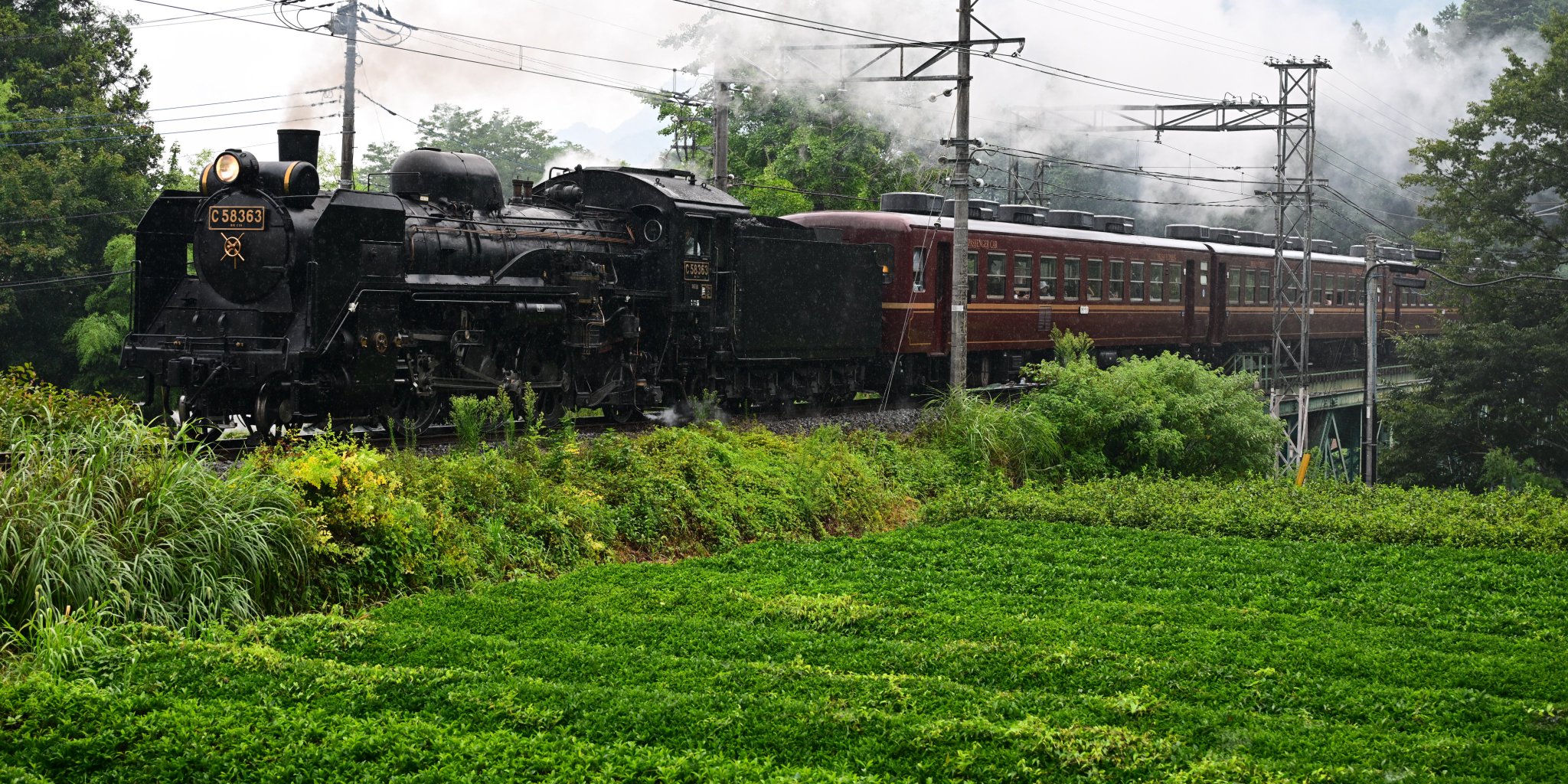 鉄道弘報社『トラベルグラフ』昭和43年～46年 48冊セット 鉄道弘報社『トラベルグラフ』昭和43年～46年 48冊セット