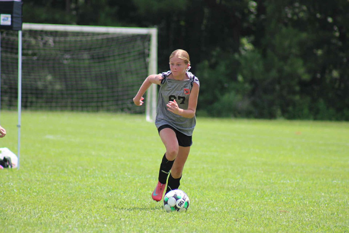 Happy birthday to 7th grade Lady Knight, Lyda Kate Scarbrough!❤️❤️