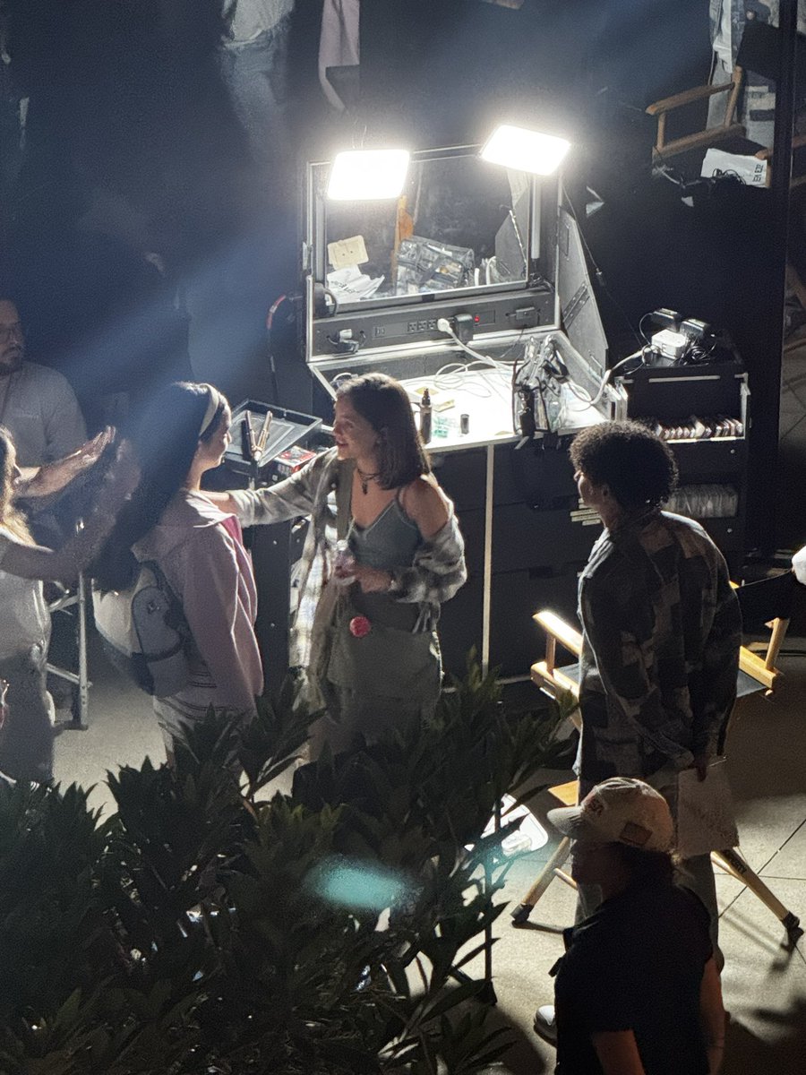 CharliePrime's tweet photo. Few more behind the scenes shots from the new Buffy pilot episode
#buffy  #buffythevampireslayer #newsunnydale #sunnydale #hellmouth https://t.co/KySoZdBlJr