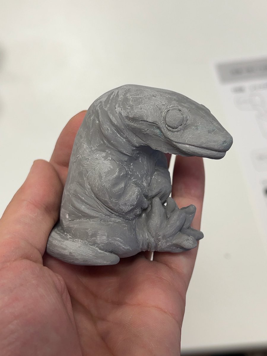 昨日は ＃3日間のガレージキット教室
の1日目だったのですが、無事に終わりました☺️ほっ！
今日は2日目なので、これからシリコン型を作っていきます。