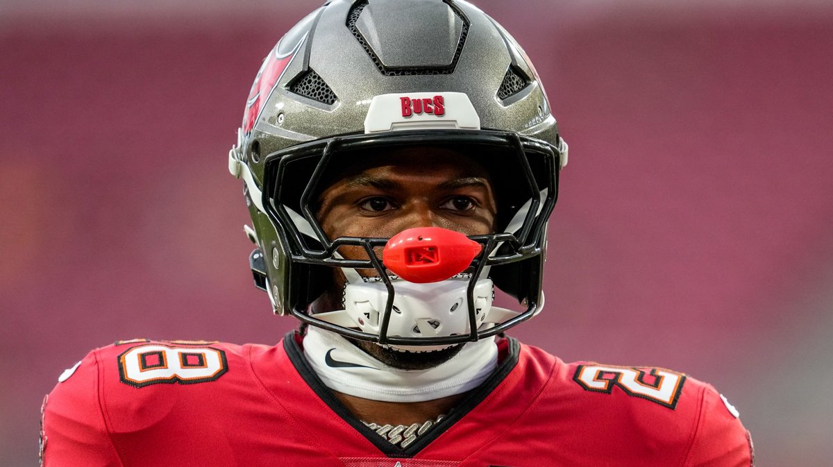 Shilo Sanders just sent a MESSAGE in his NFL debut that he belongs in this league.

• 37 total defensive snaps (3rd on team)
• 23 coverage snaps
• 0 targets
• 0 receptions allowed
• 0.0 passer rating allowed
• 1 QB hit
• 1 total tackle

Sanders was reportedly “making his