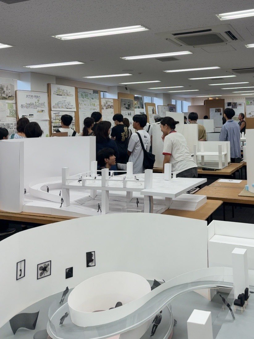 TUS_PR's tweet image. オープンキャンパス2025@葛飾キャンパス開催中です！
 
本日8/10（日）は、葛飾キャンパスでオープンキャンパスを開催しています！
各学部・学科の説明会や模擬講義、研究室ツアーなど、ここでしか得られない情報が盛りだくさんです✨…