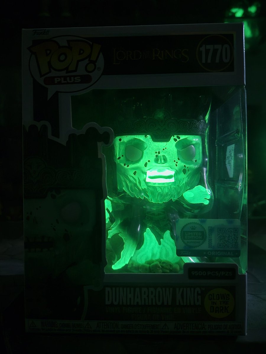 jcgodinez1's tweet image. Dunharrow king funko pop glow in the dark #funkoglow