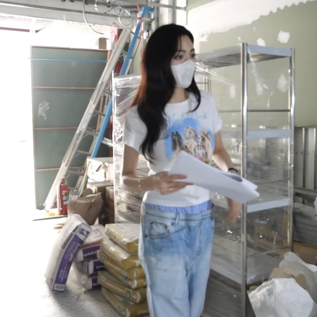 ลุคตรวจแบบโคตรทรงช่าง ปูนพร้อมก่อสุดหล่อพร้อมยัง รักตี๋วิดวะ😍