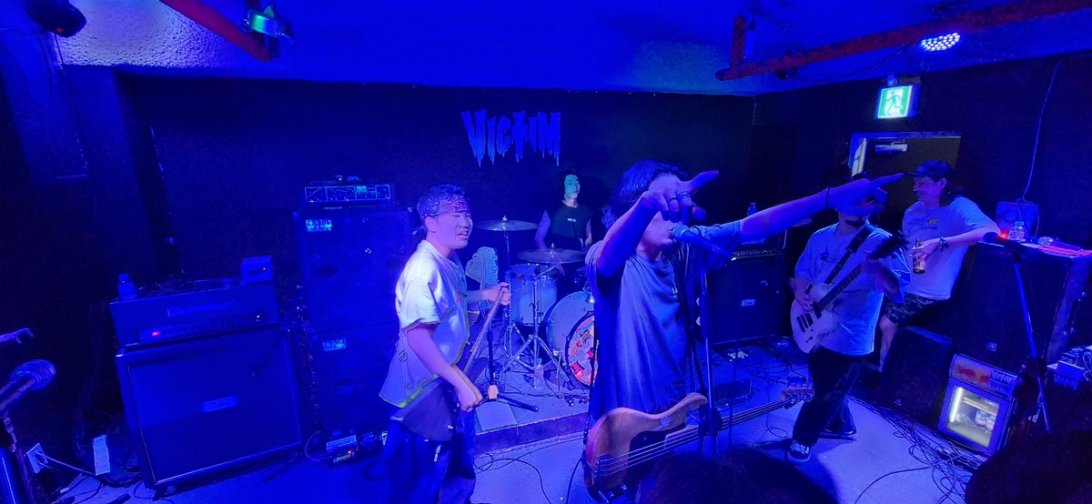 같은날 다른공연장
두팀의 일본밴드!!
Northern19, Jason Andrew
일본에서 또 보고싶다...