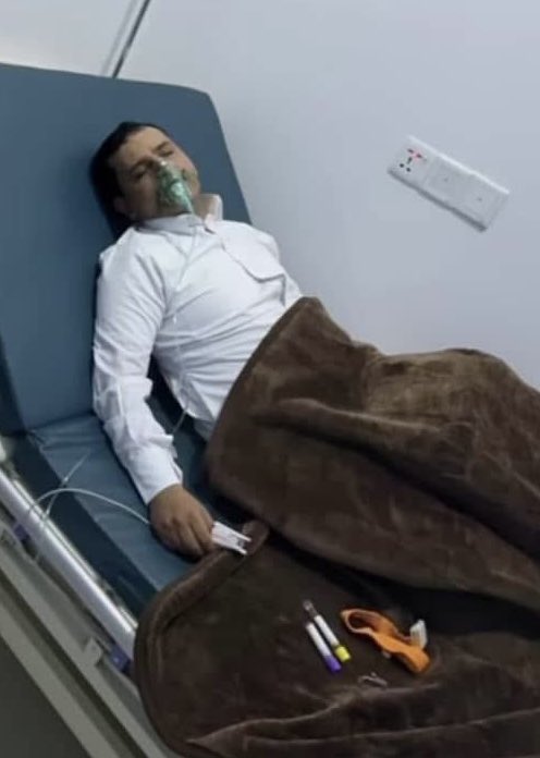 مؤسف ما حصل ل عضو مجلس الشورى 
القيادي الحوثي عبدالسلام جحاف .

ننصح أمراض القلب عدم تناول أقراص الفياجرا 
فقد تتسبب في الوفاة أحيانآ والحمد لله على سلامة 
أنقذوه في اللحظات الاخيره