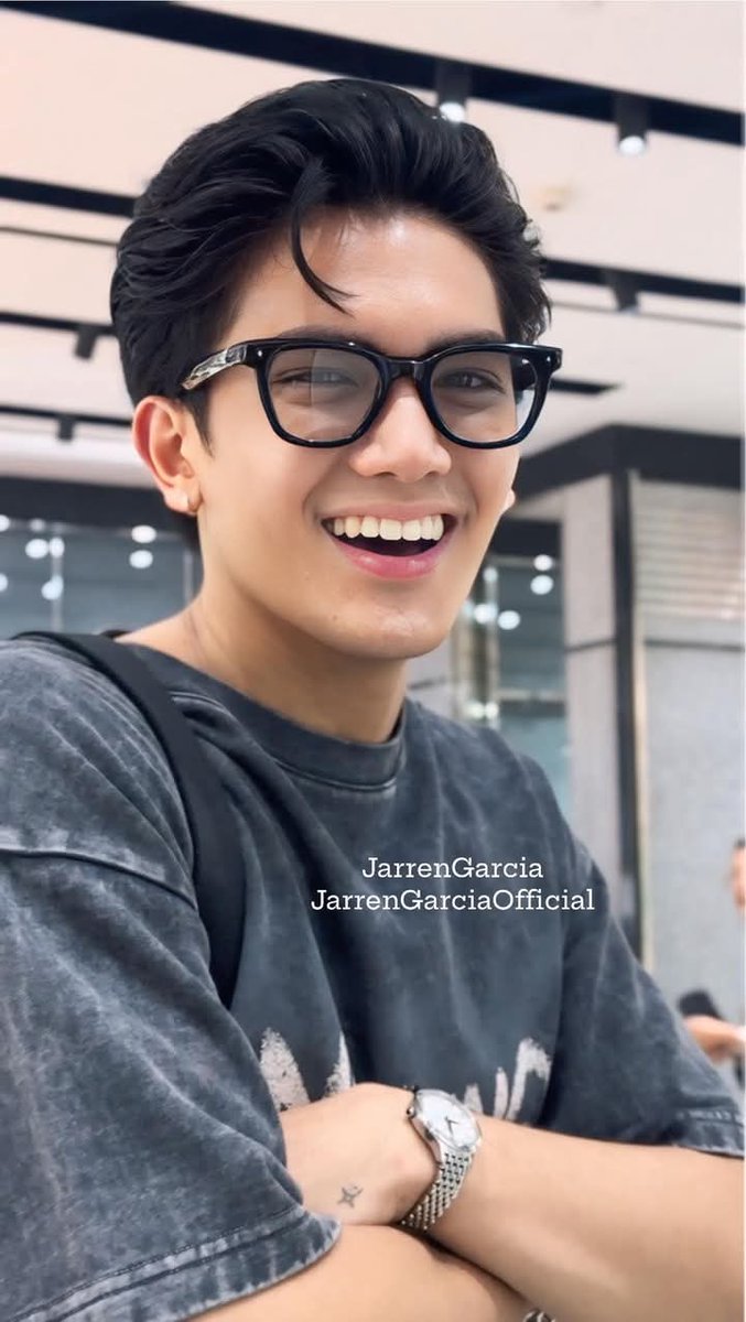 Jarren’s smile is our daily sunshine

TEAMUP FOR JARREN