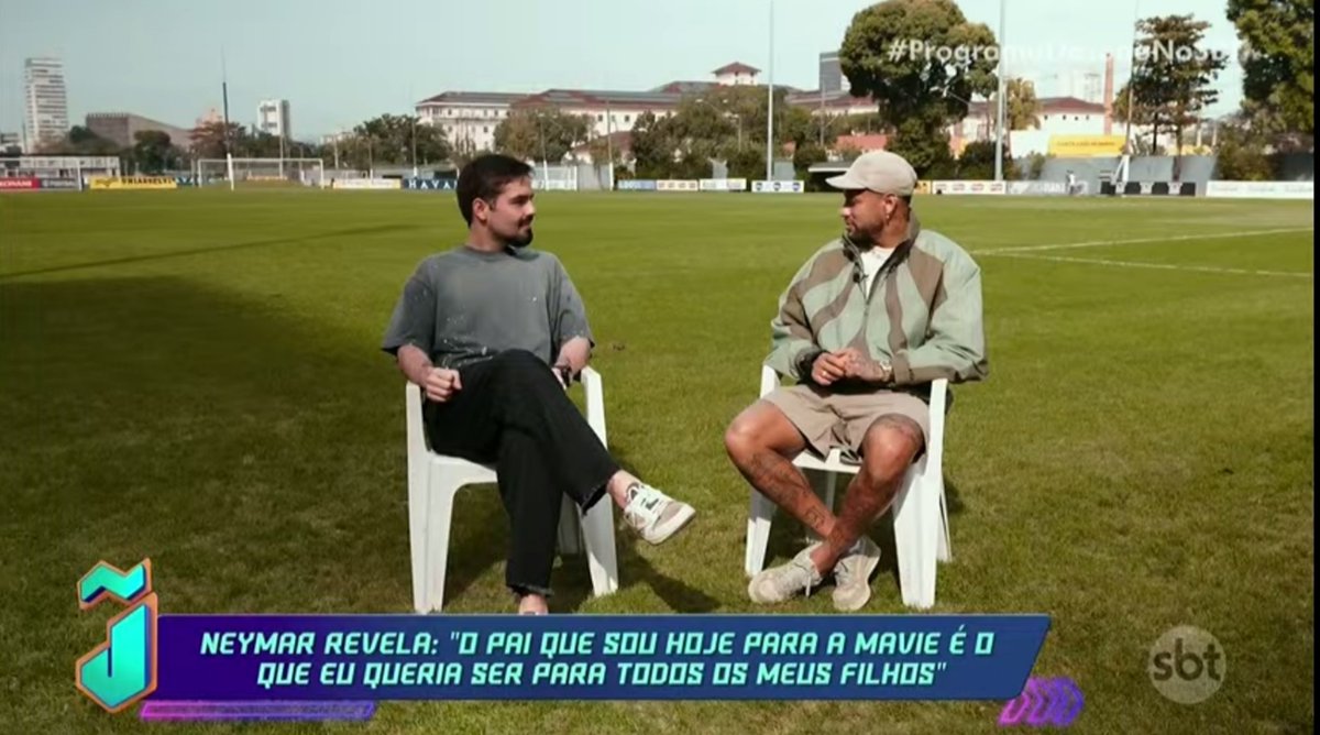 familiasbtista's tweet image. Dia de Estreia no SBT 

#ProgramaDoJoaoNoSBT 
#ProgramaDoJoao