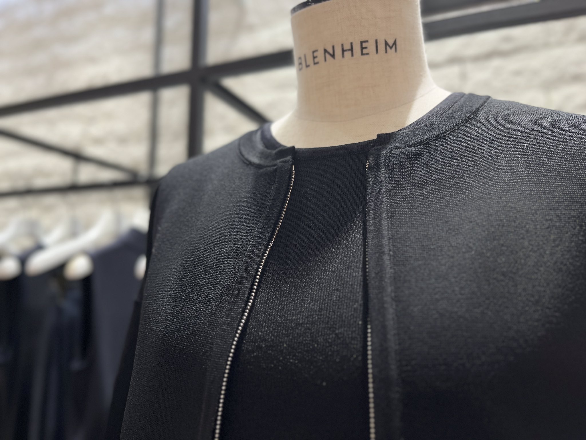 美品！BLENHEIMブレンヘイム レザージャケットXS(7号相当)グレージュ 美品！BLENHEIMブレンヘイム レザージャケットXS(7号相当
