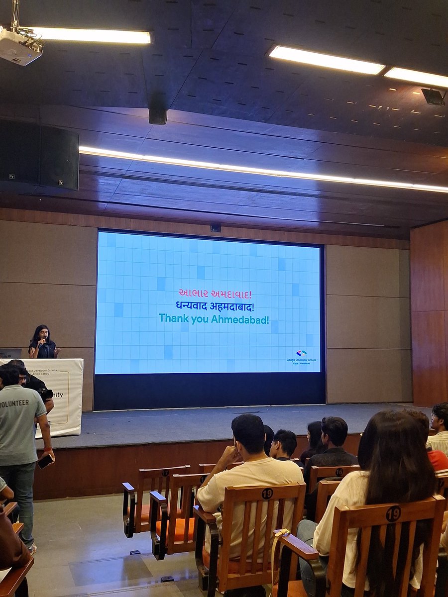 Yashnandha06's tweet image. Its almost start GDGCloud

#GDGCloudAhm #GCCDAhm25 @GDGCloudAhm @GoogleDevsIN