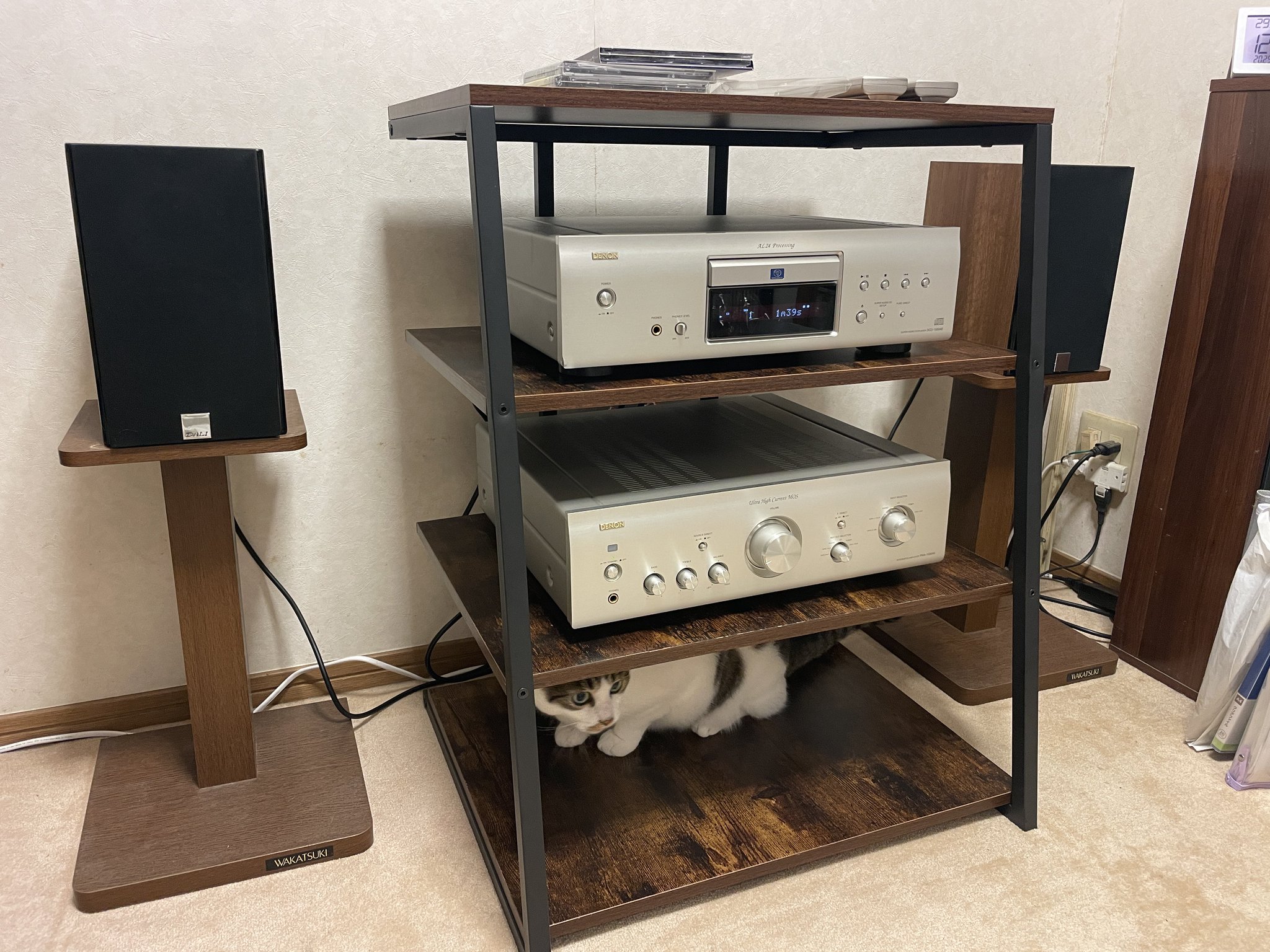 DENON デノン オーディオラック オーディオ収納庫 コマ付 昭和レトロ DENON デノン オーディオラック オーディオ収納庫 コマ付 昭和