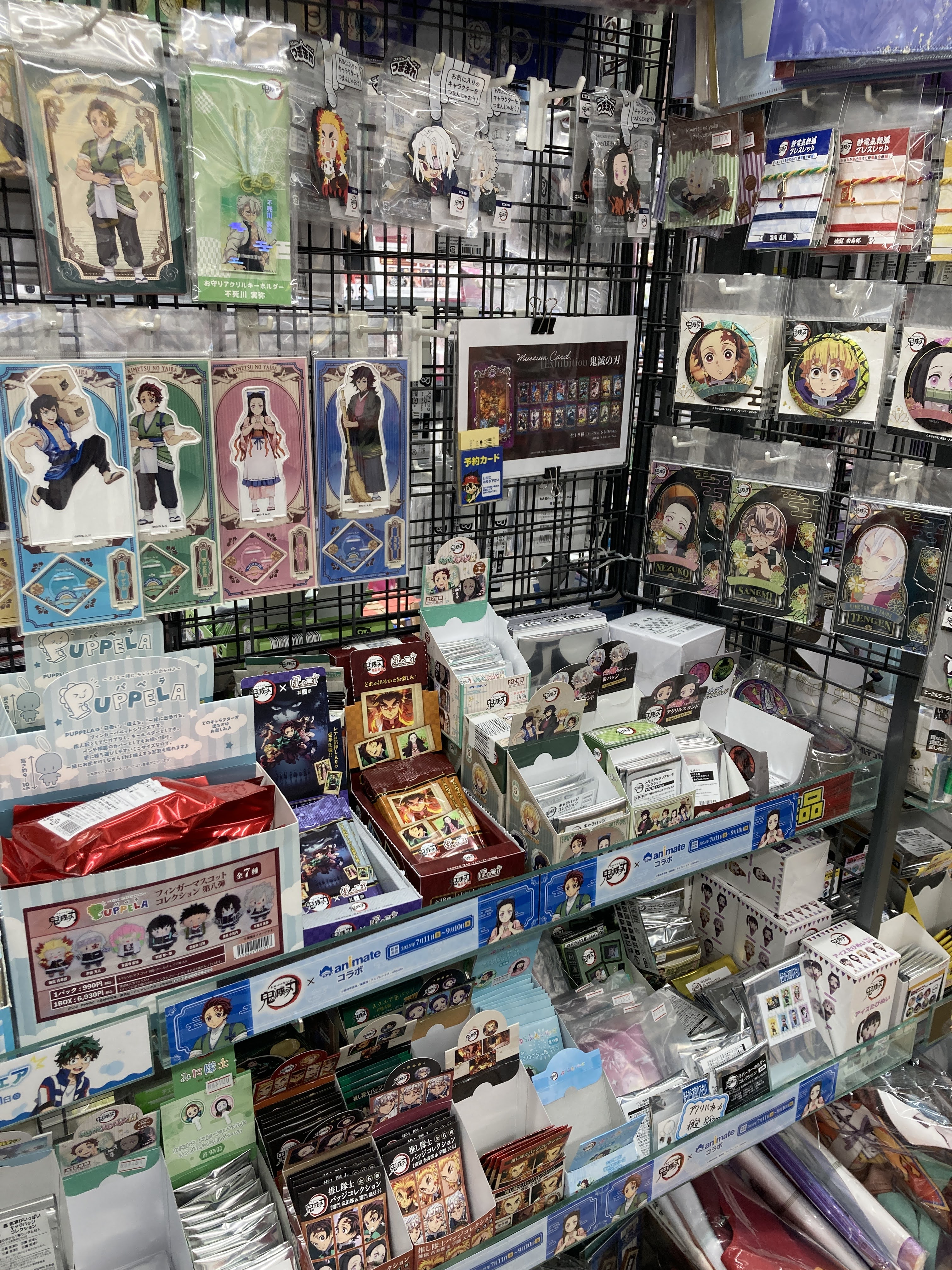 ⭐️即購入⭕️⭐️ アニメグッズ 大量まとめ売り アニメグッズ 大量 まとめ売り 80サイズ 594B ヒロアカ ワンピ