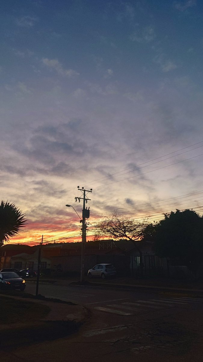 KdeditoTwitch's tweet photo. El cielo solo eso 😌 https://t.co/i6LqzfbdGM