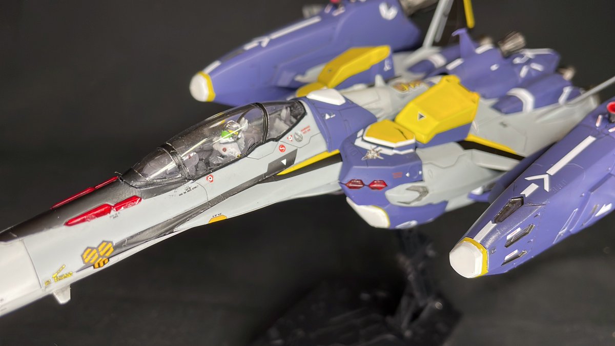 #うちのマクロスプラモはカッコいい