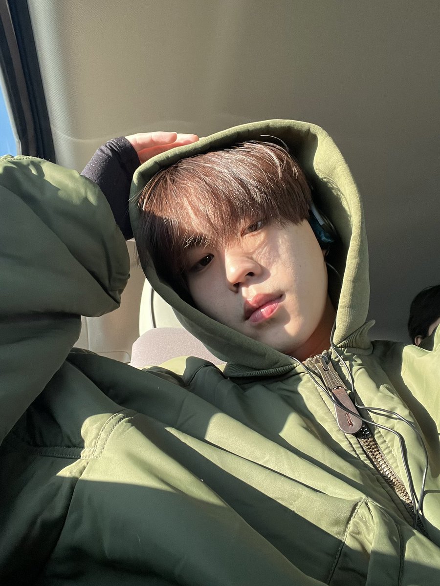 Premspace_Mx's tweet photo. You are not alone, we will not let them turn off your shine, we always defend you and we will do whatever it takes to make you happy 🥹❤️
#prem_space #premspace_mx #premspace https://t.co/RNR8EEXD1M
