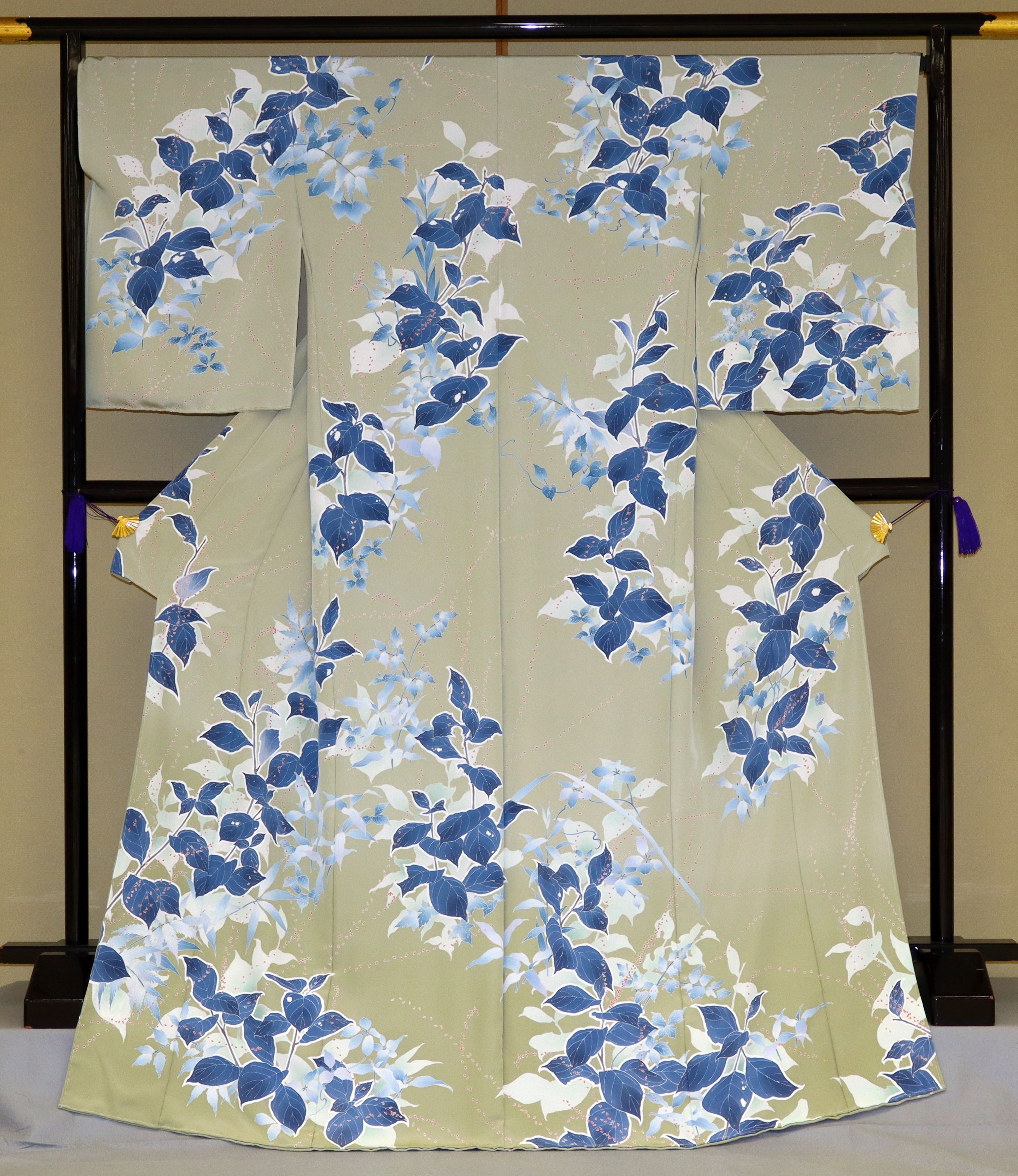 おかいまものくま　和服 KIMONOMACHI 卒業式 袴 洗える着物 二尺袖 「菱つなぎ 赤 」新作