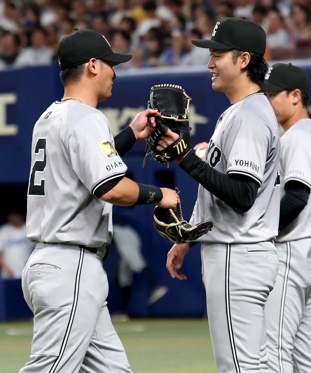 TokyoGiants's tweet image. 【一軍】vs 中日
バンテリンドーム
(二回) G 3-0 D
西舘勇陽投手は、吉川尚輝選手の好守もあり三者凡退に抑える!
#新風 #ジャイアンツ
