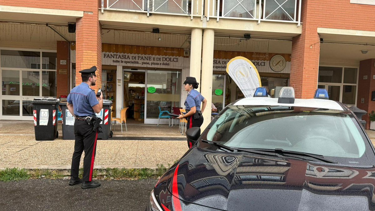 Ostia, ancora una bomba. Attentato nella notte al panificio vicino ai clan degli albanesi roma.repubblica.it/cronaca/2025/0…