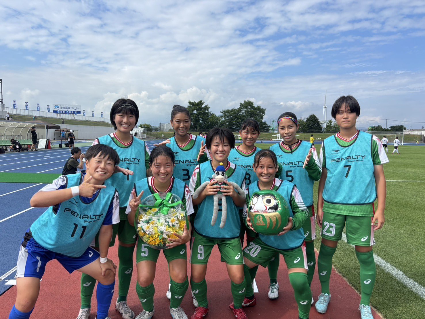 作陽学園高校　サッカー部ジャージ3点セット　非売品 努力続けて184cm、79kgの肉体へ変貌。予選でプリンス勢3連破、作