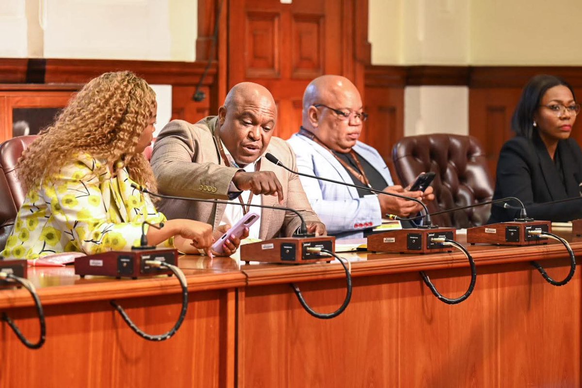 KZNDARD MEC KaMadlopha-Mthethwa has officially arrived at the KwaZulu-Natal Legislature to deliver the 2025/2026 Budget Vote 3.

Today’s address will outline bold plans to drive food security, empower rural communities, and grow the agricultural economy across the province.