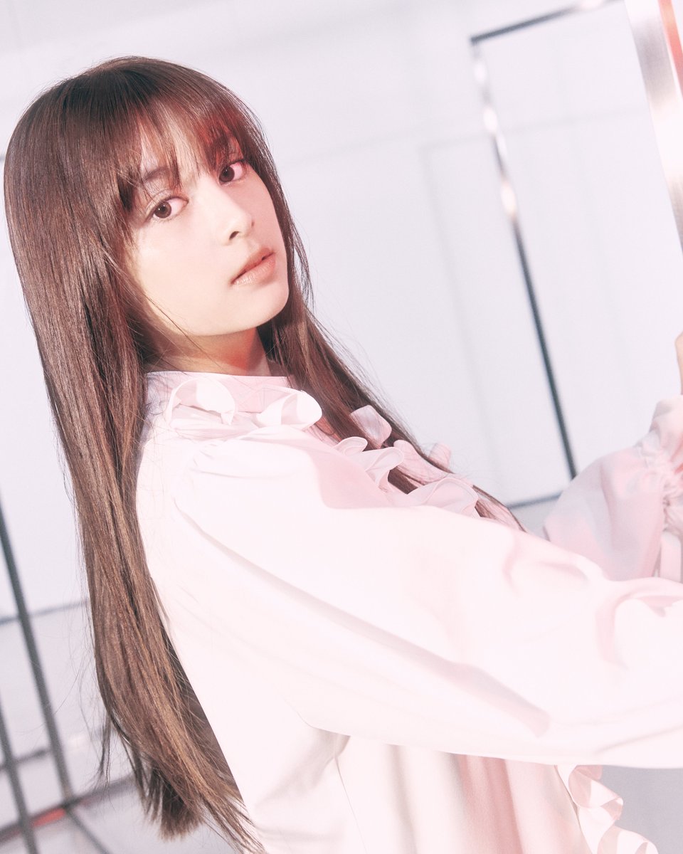 “A rock to a diamond”

📆 2025.08.13
⏰ 6PM (KST) / 5AM (EST)
   
#KATELYN #케이틀린 #AtHeart #앳하트 
#Plot_Twist #AtHeartDebutAlbum #moodcut