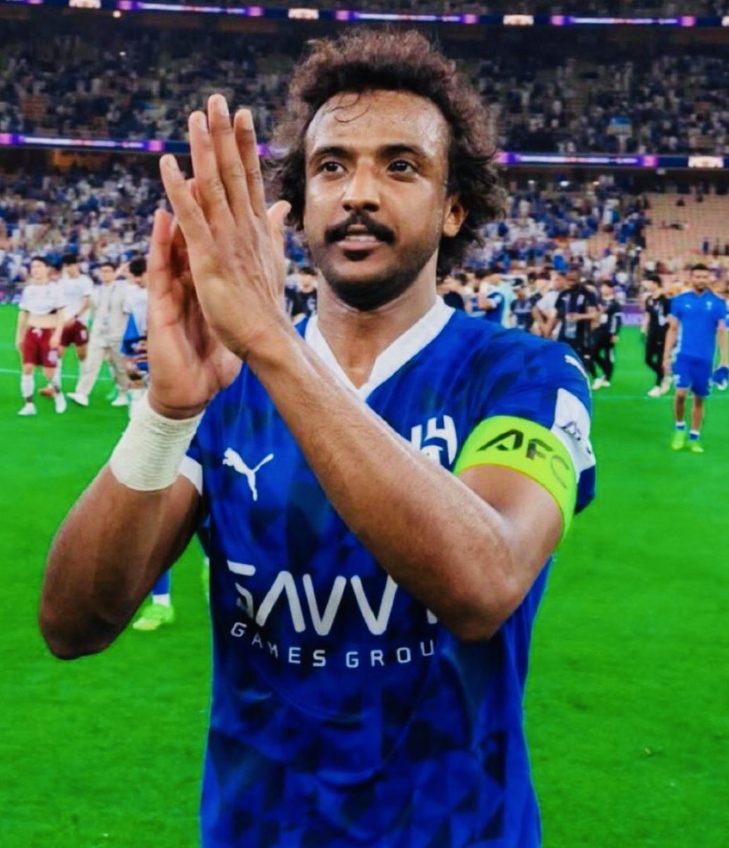 محمد العولقي (@mohammed_awlqi) on Twitter photo أهلة الهلال إن غادر مجرتها نيزك أمطرت السماء الزرقاء نيازكا ونجوما.
ياسر الشهراني،نيزك هلالي صال وجال في مجرة الزعيم،كان مثل الثقب الأسود يبتلع المهاجمين دفاعيا، ومرنا يعرض قافيته هجوميا بحس شاعر.
ياسر خرج من مجرة الهلال،وهذا قانون كرة القدم: لو دامت لغيرك ما وصلت إليك.
<a href="/150Bmb/">محيط الزعماء 🇸🇦 💙</a> أهلة الهلال إن غادر مجرتها نيزك أمطرت السماء الزرقاء نيازكا ونجوما.
ياسر الشهراني،نيزك هلالي صال وجال في مجرة الزعيم،كان مثل الثقب الأسود يبتلع المهاجمين دفاعيا، ومرنا يعرض قافيته هجوميا بحس شاعر.
ياسر خرج من مجرة الهلال،وهذا قانون كرة القدم: لو دامت لغيرك ما وصلت إليك.
<a href="/150Bmb/">محيط الزعماء 🇸🇦 💙</a>