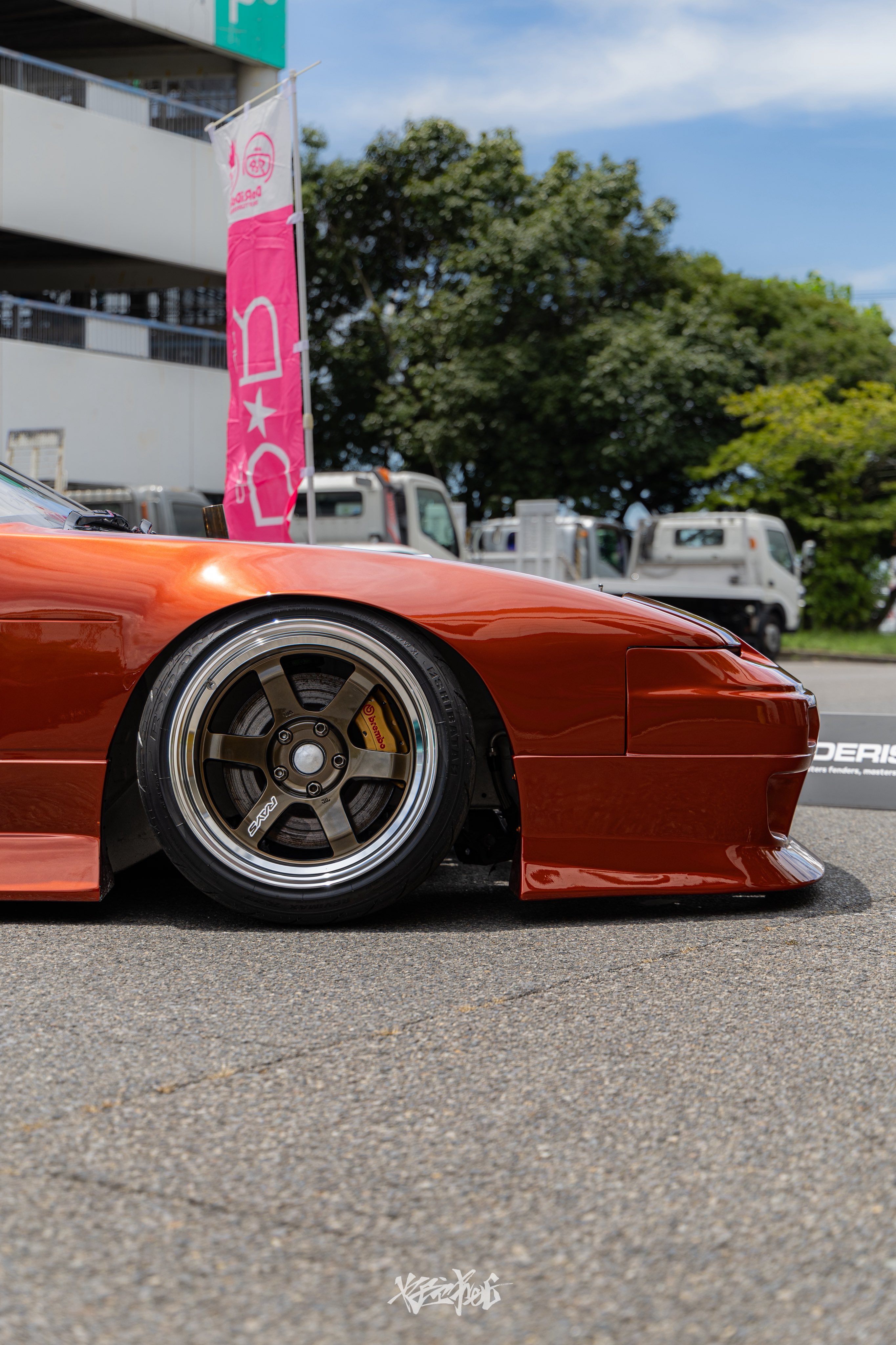 メル55507です。藤島部屋 2点 1024px-KL-