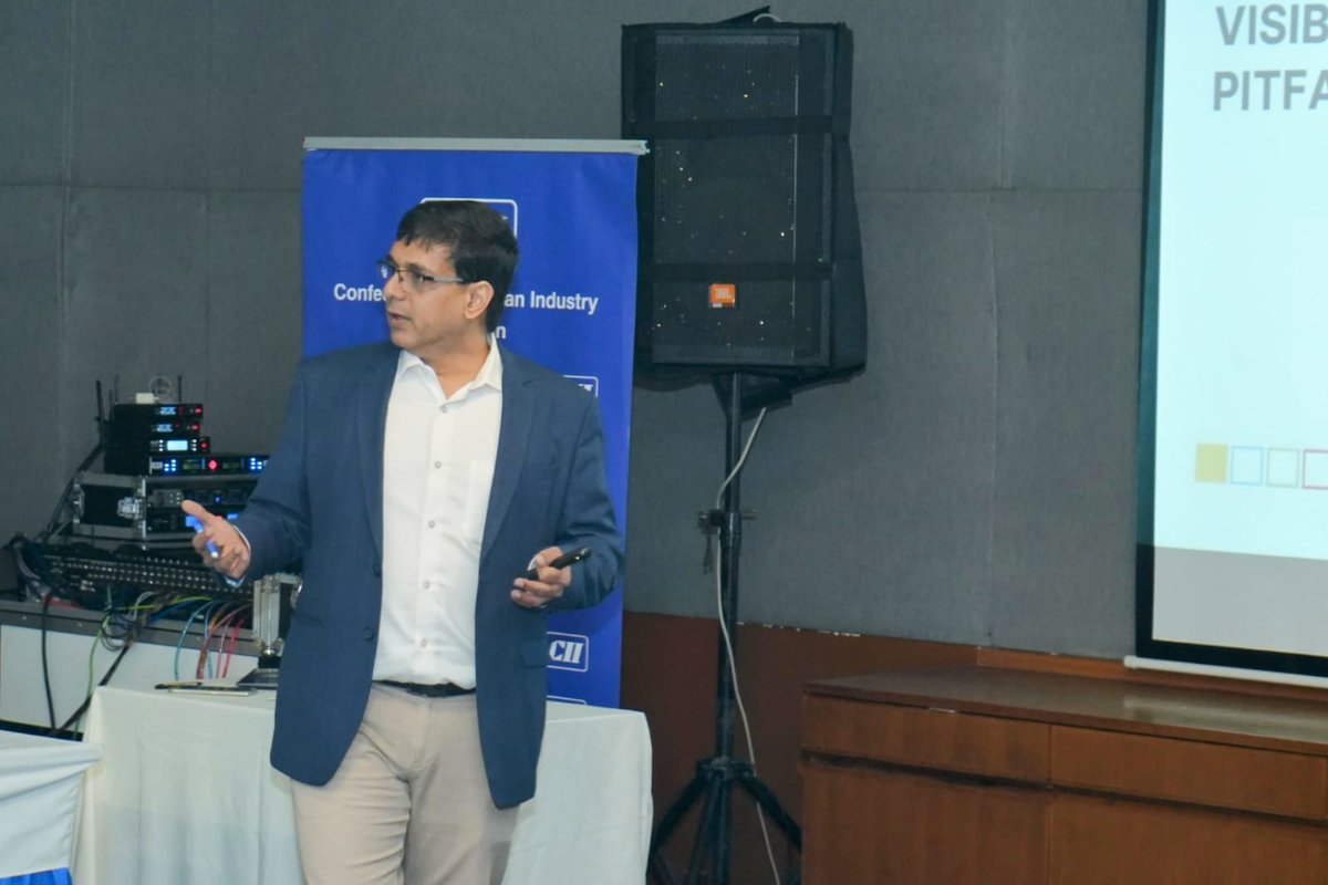 saraswatlalit's tweet image. Conducted the closed-door marathon session on #DigitalMarketing for MSME Growth tailored for CXO &amp;amp; Founders at CII Central &amp;amp; South Gujarat Zone at Daman. We discussed actionable basics, AI, CRM leaks, ad waste with my D.A.R.E. framework.
#CXOInsights #Marketing #Leadership