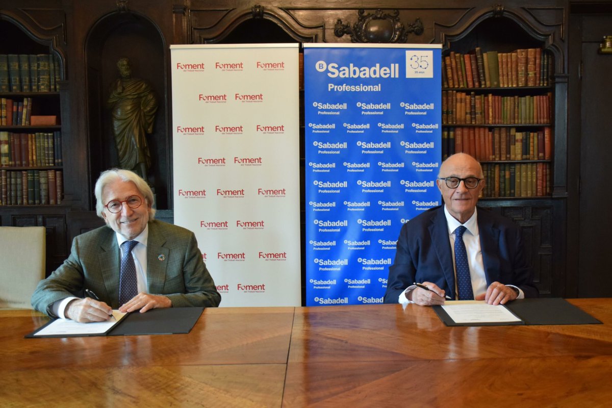 Foment i <a href="/BancSabadell/">Banc Sabadell</a> renoven l’acord de col·laboració per impulsar el múscul financer de les empreses catalanes.

L'acord signat pels presidents de les dues entitats, Josep Sánchez Llibre i Josep Oliu, permetrà oferir a les empreses associades solucions financeres adaptades a