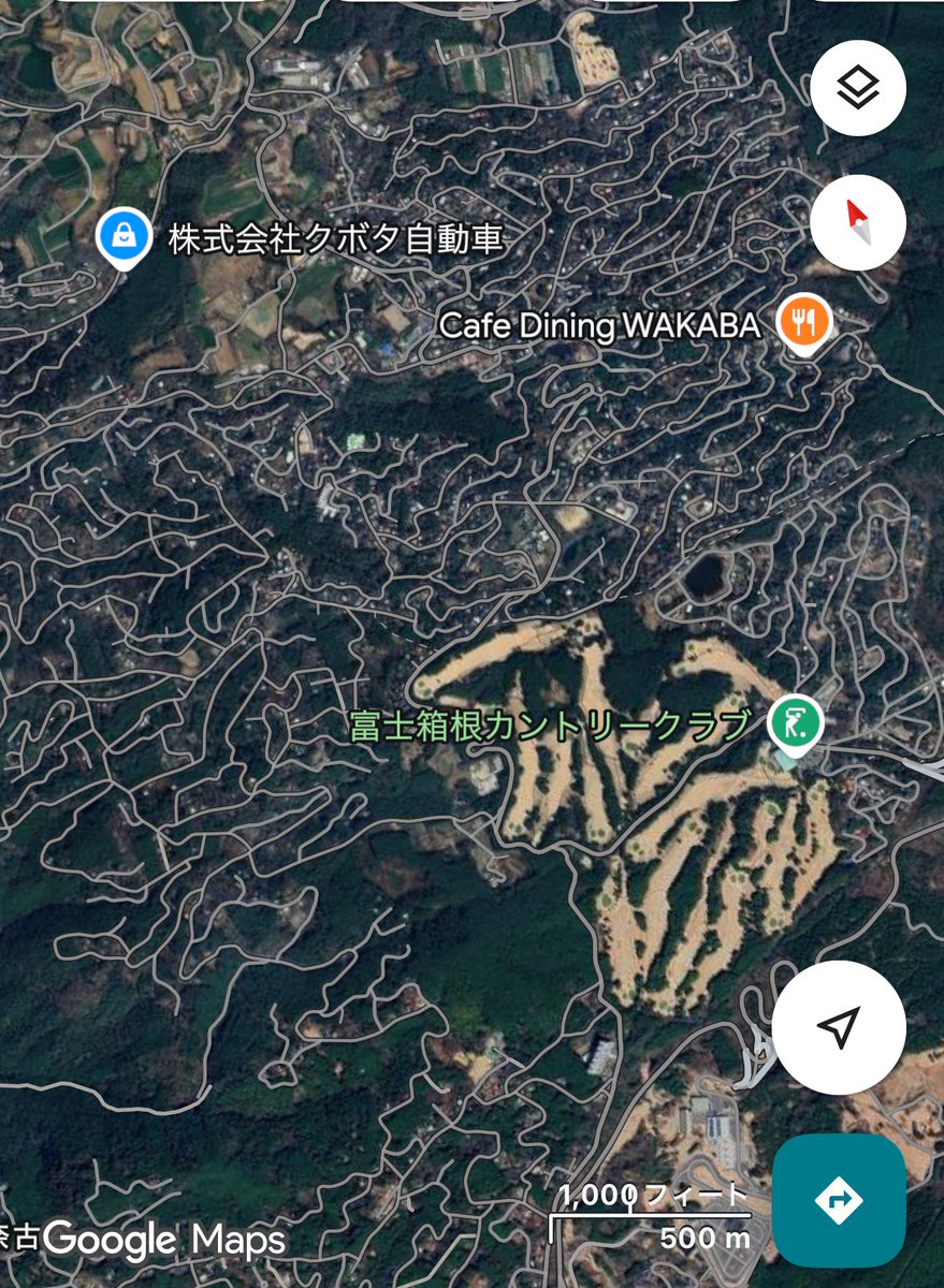 hinaboR's tweet image. 道がキモすぎる。