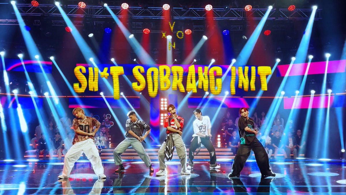 vxonofficial's tweet image. SOBRANG INIT NG LOVE NIYO, VIXIES! 💖🔥
You asked for it — now it’s HERE! ✨
Catch the fancam of our blazing hot performance of ‘Shit Sobrang Init’ live on All Out Sundays! 💥
Premiere drops TODAY at 6PM on YouTube! Don’t be late — feel the heat and stream it with us!
🔗…