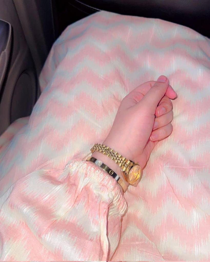 Elsaa786's tweet image. Good afternoon! Keep going,you&apos;re halfway to your dreams today.