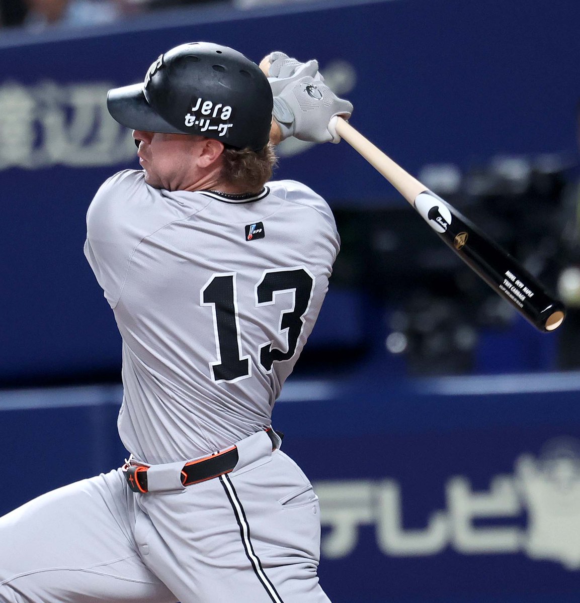 TokyoGiants's tweet image. 【一軍】vs 中日
バンテリンドーム
(一回) G 3-0 D
丸佳浩選手が安打、泉口友汰選手が死球で出塁し1死一、二塁から、キャベッジ選手の3ランホームランで先制!
#新風 #ジャイアンツ