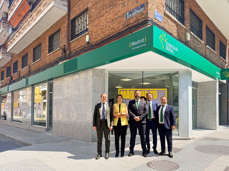 📍¡Seguimos creciendo en Madrid!
Con nuestra nueva oficina en Ciudad Lineal (C/ Alcalá, 289), ya sumamos 10 en la capital y 58 en la Comunidad de Madrid.
Comprometidos con la cercanía y el desarrollo económico💚
#LaBancaQueTúQuieres
👇eurocajarural.es/institucional/…